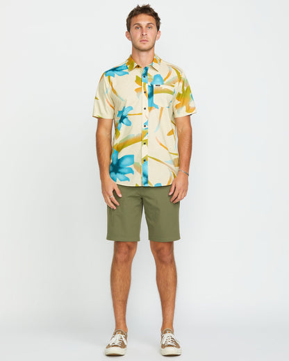 Men's Tracers Floral Short Sleeve Shirt