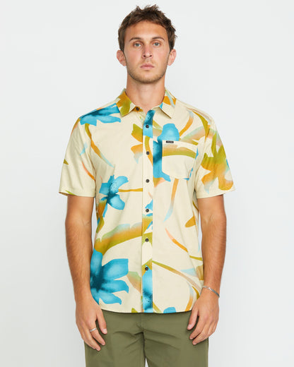 Men's Tracers Floral Short Sleeve Shirt