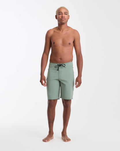 Men's Lido Solid 20" Trunk