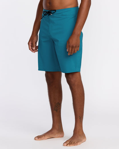 Men's Lido Solid 20" Trunk