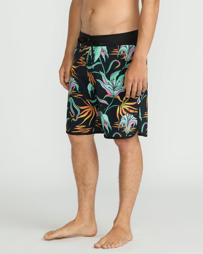 Men's Infuse Scallop Mod Trunk