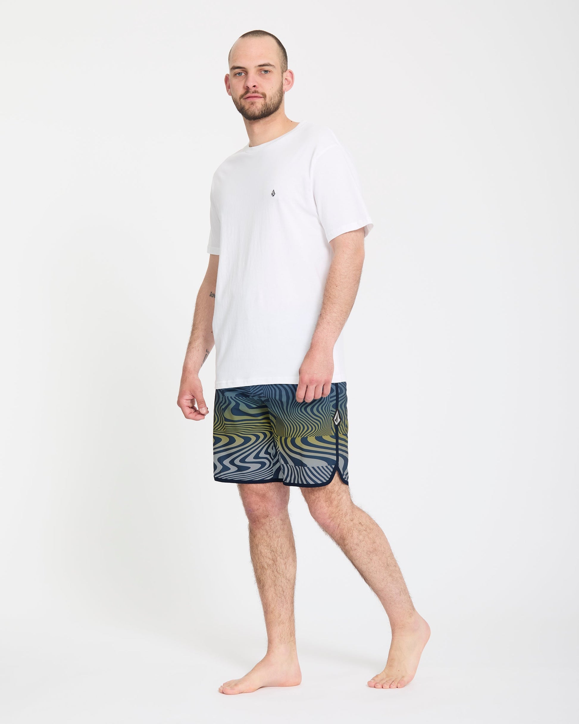 Men's Encounter Scallop Mod 19"