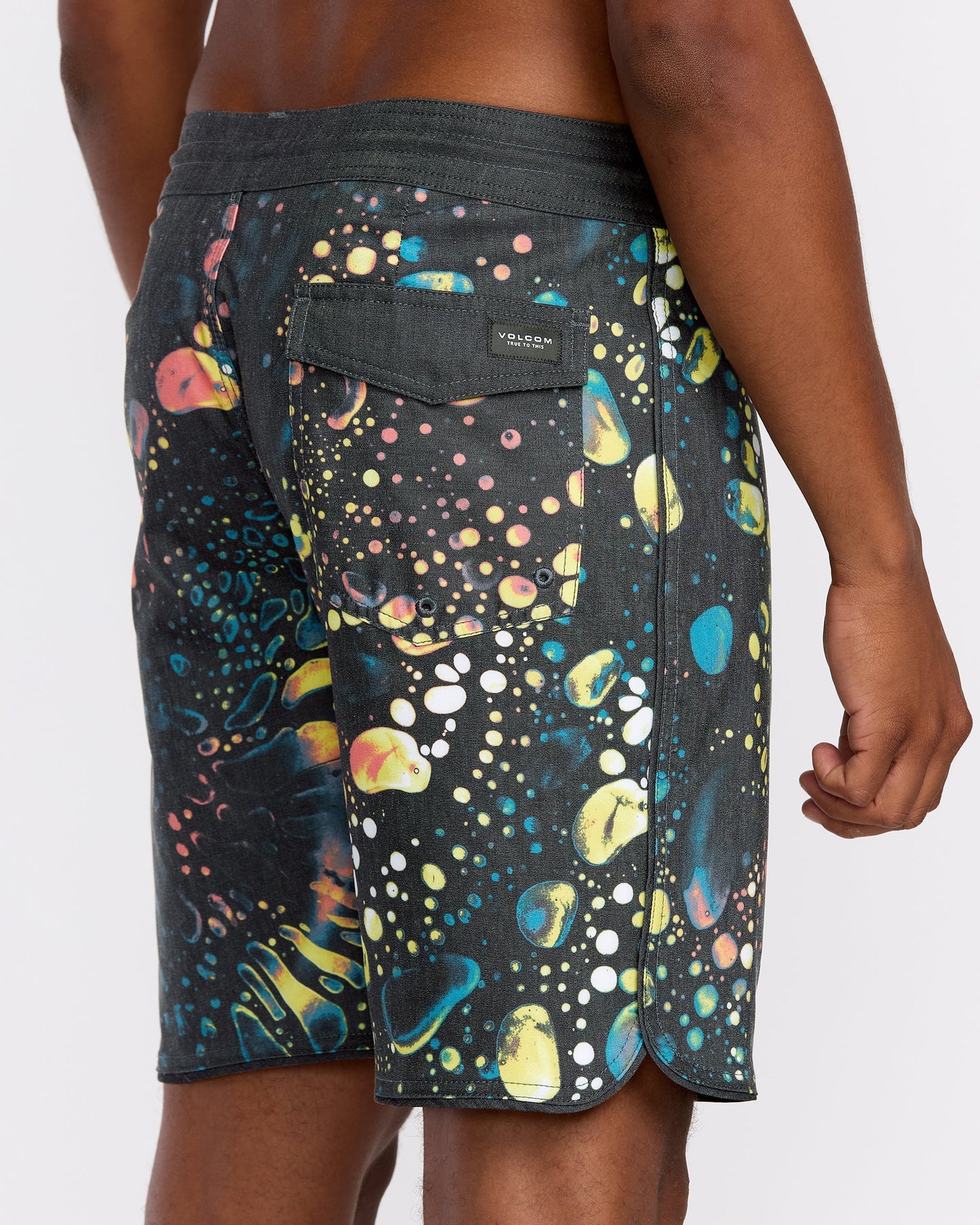 Men's Excite Stoney Scallop 19"