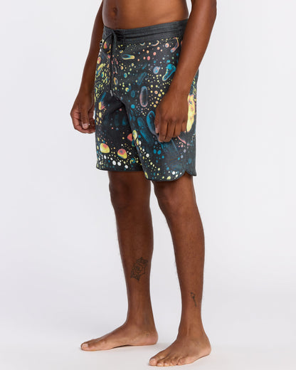 Men's Excite Stoney Scallop 19"